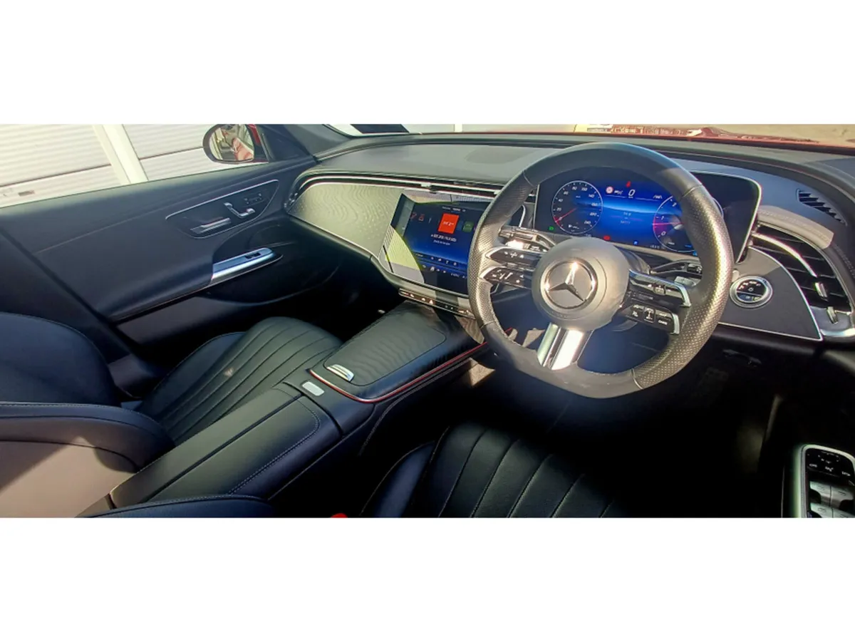 Mercedes-Benz E-Class E220d AMG LNE ADVNCED - Image 4