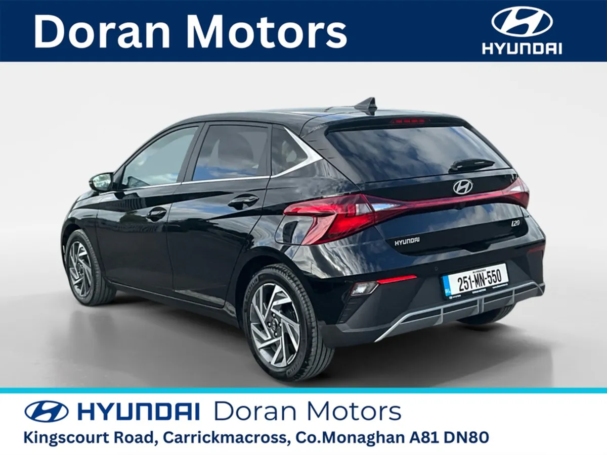 Hyundai i20 DELUXE PLUS 5DR - Image 3