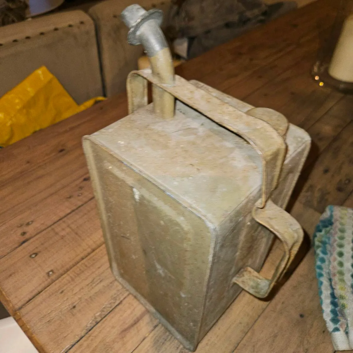 Esso fuel can - Image 3