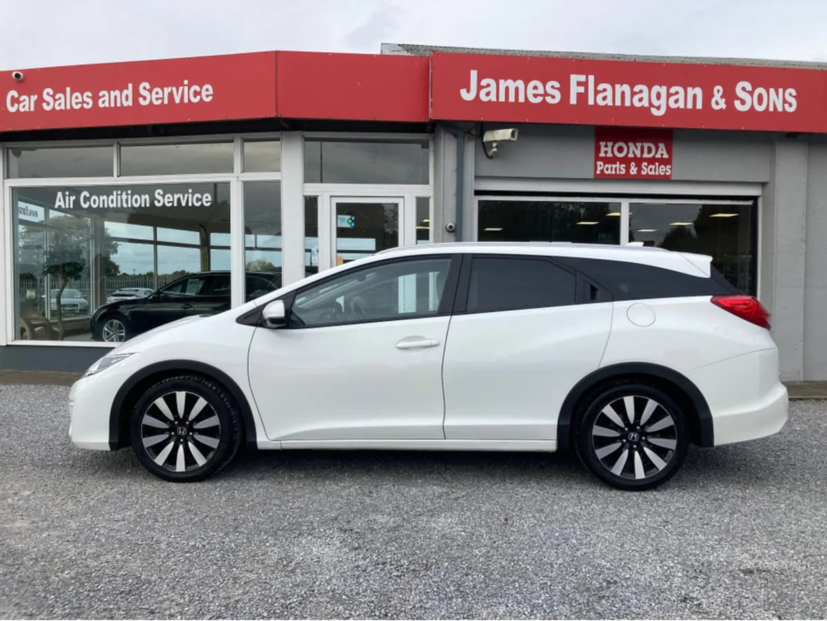 Honda Civic TOURER 1.6 I-DTEC EXECUTIVE 4DR - Image 4