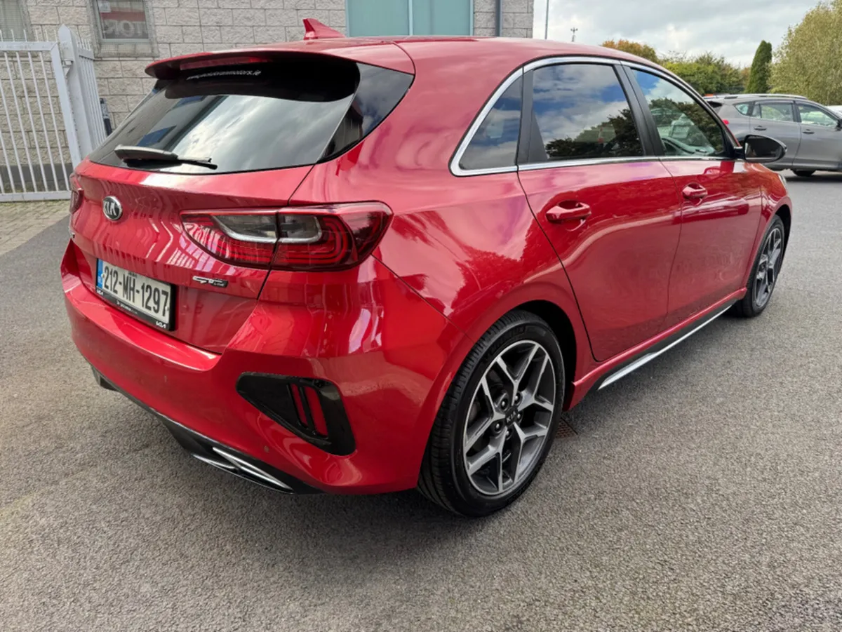 Kia Ceed 1.6 GT LINE HP 5DR - Image 2