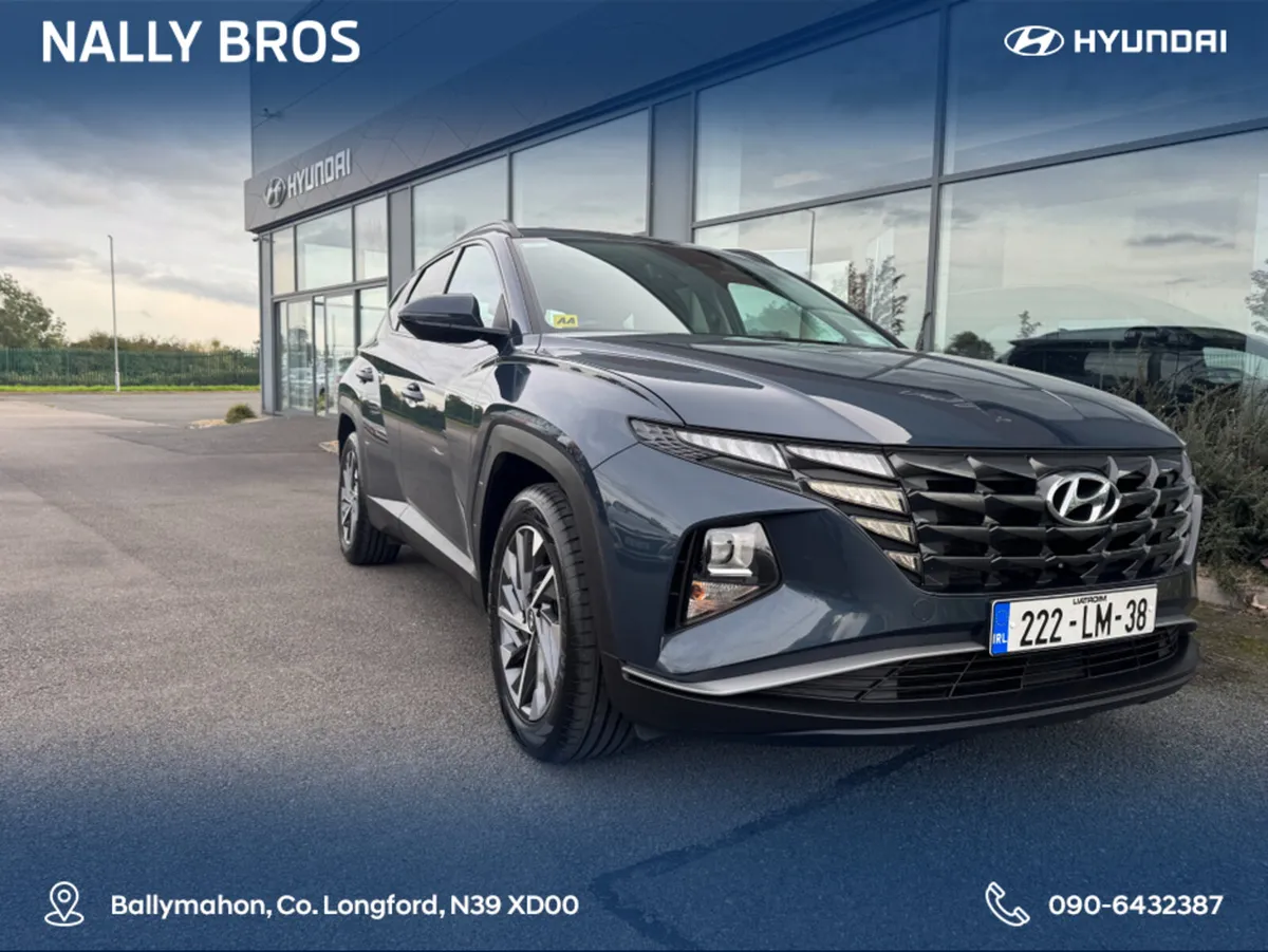 Hyundai Tucson IX35 EXECUTIVE 5DR - Image 1