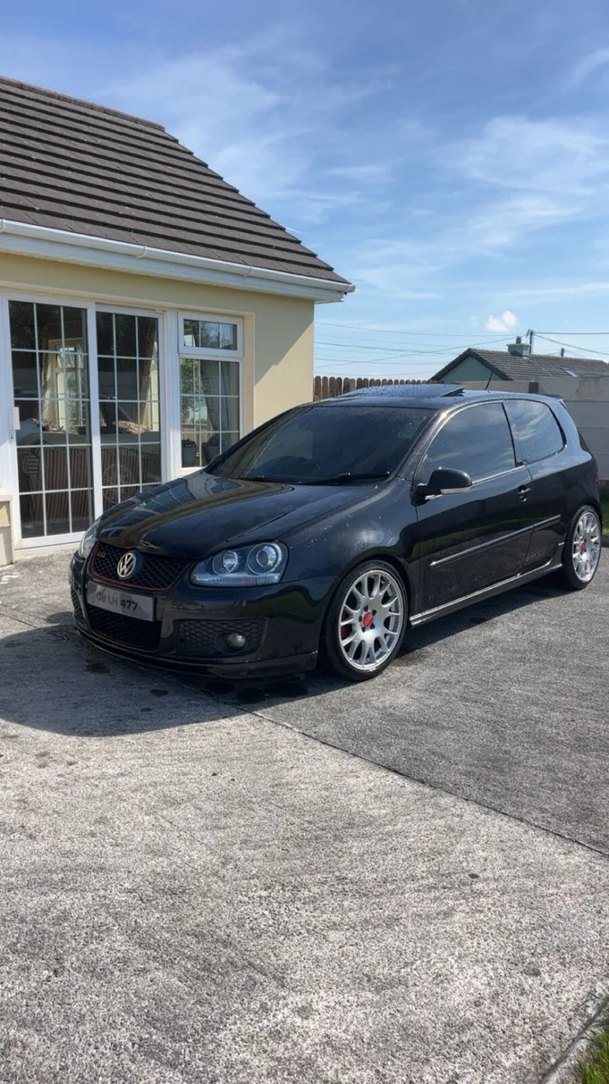 Volkswagen Golf Gti - Image 2