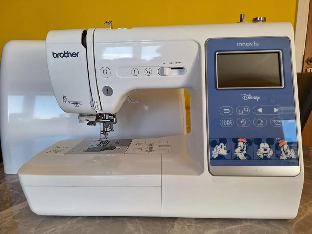 Brother Innov IS M380D Disney Sewing & Embroidery Machine - Image 1