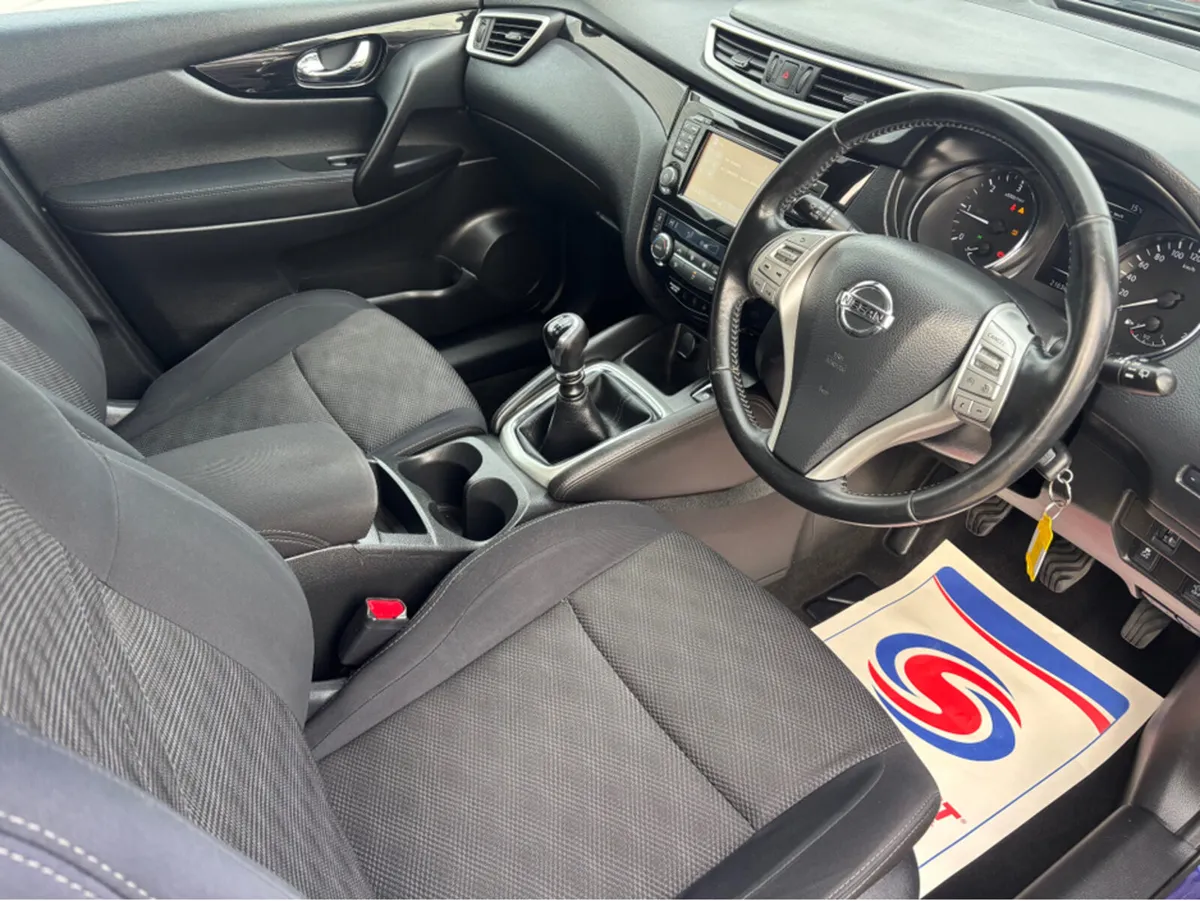 Nissan Qashqai 1.5 DSL SV CONNECT NEW NCT - Image 4