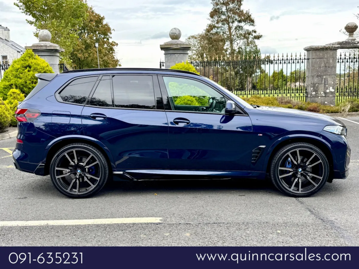 BMW X5 X5 30d M-SPORT AUTO X-DRIVE==HUGE SPEC== - Image 2