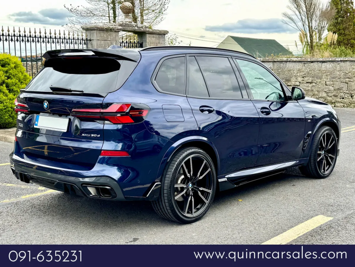 BMW X5 X5 30d M-SPORT AUTO X-DRIVE==HUGE SPEC== - Image 3