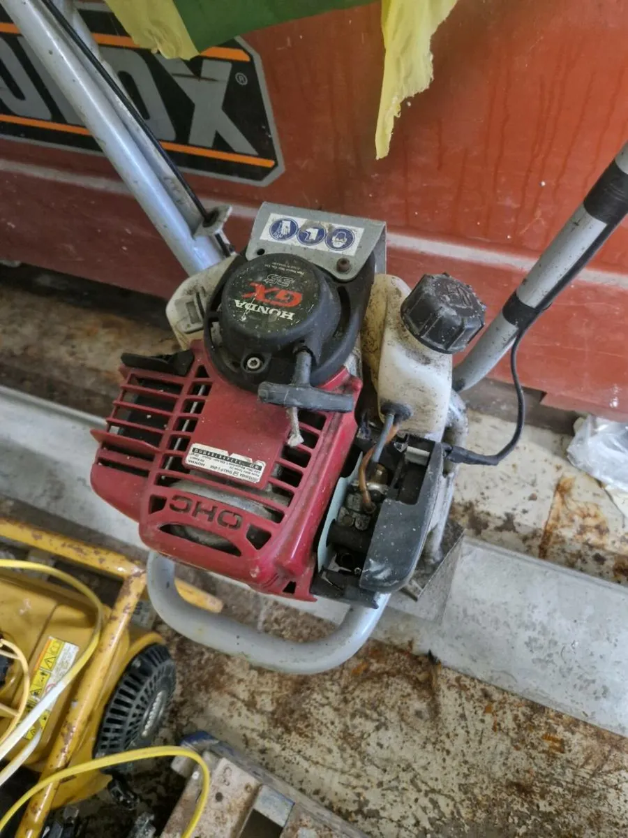 Vibrating screed - Image 3
