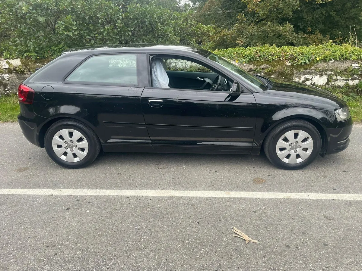 Audi A3 1.6 TDI 2012 - Image 2