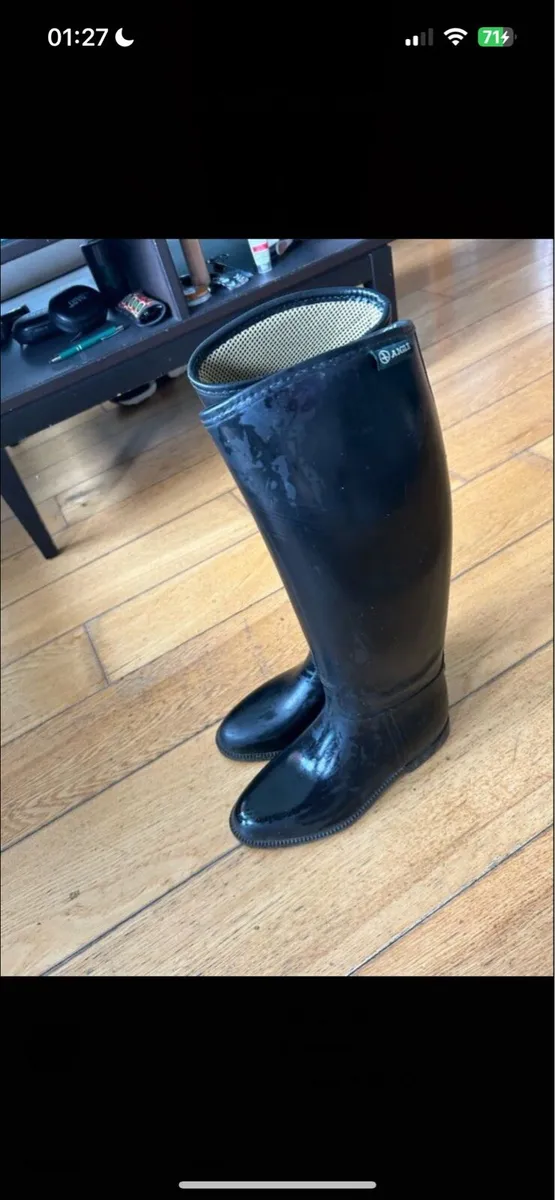 Good quality used horse riding boots size 4 - Image 2