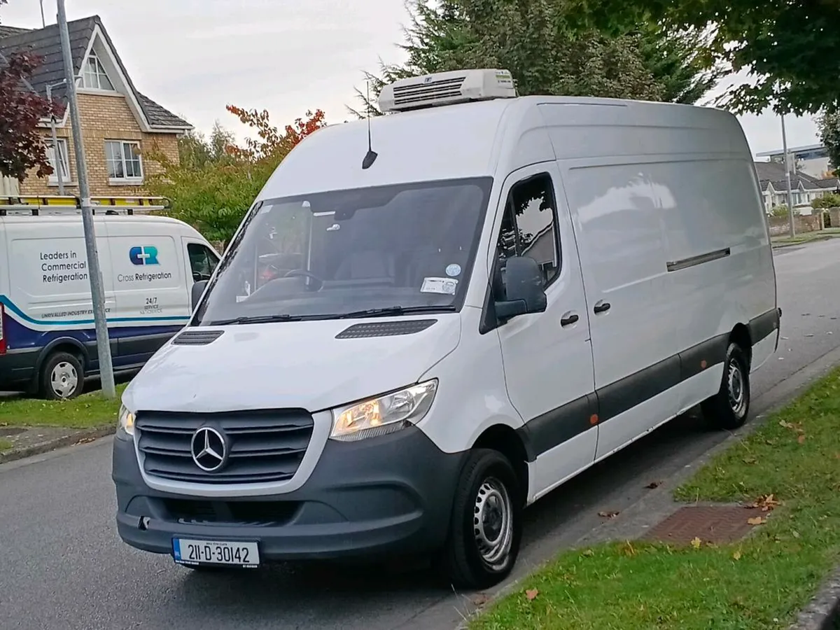 211 Mercedes Sprinter 316CDI 163PS Fridge - Image 3