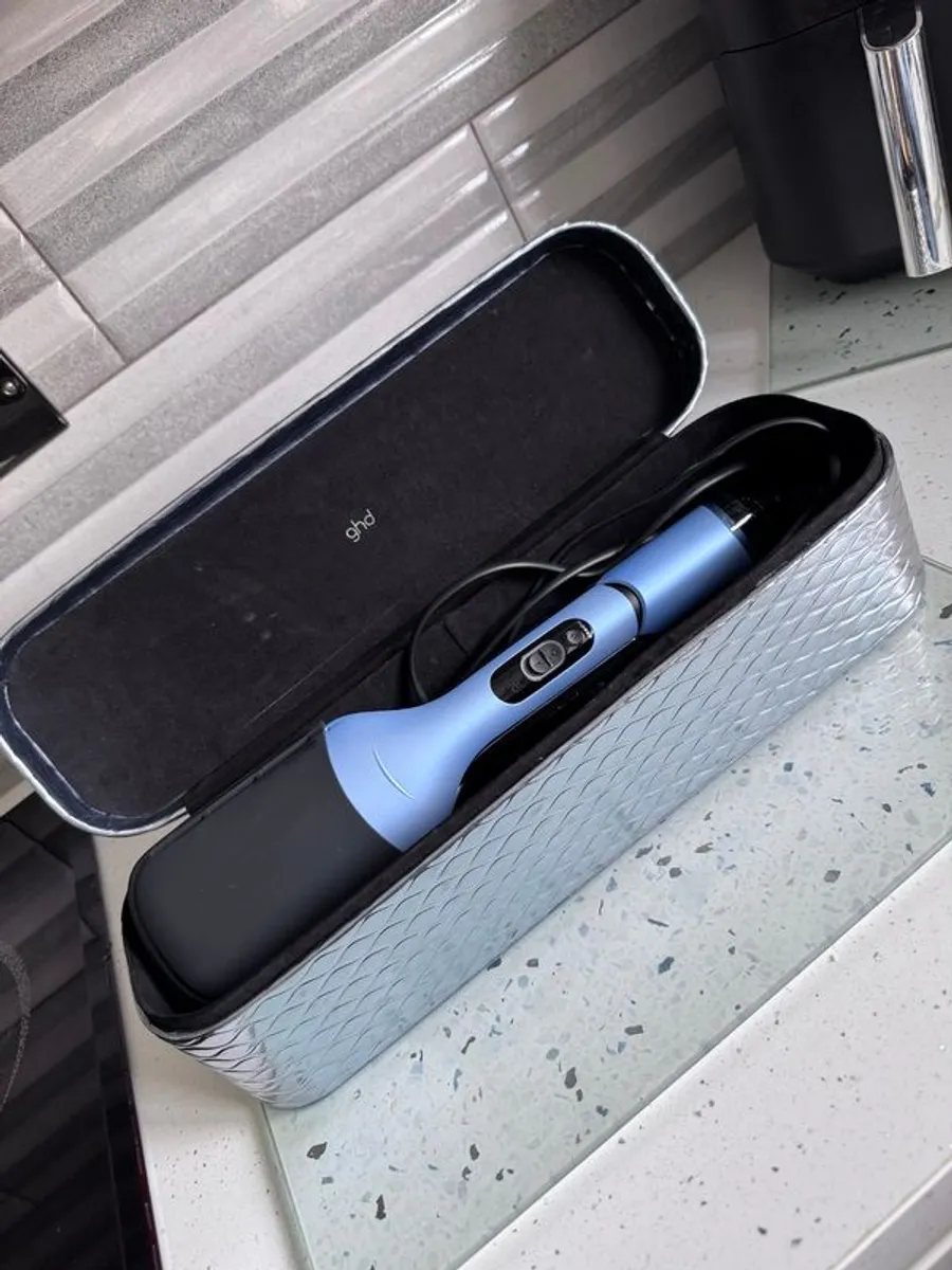 New Ghd Duet 2-in-1 Hot Air Styler In Icy Blue - Image 1