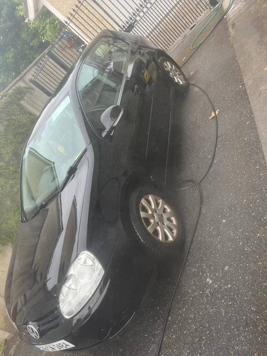 Volkswagen Golf 2008 - Image 1