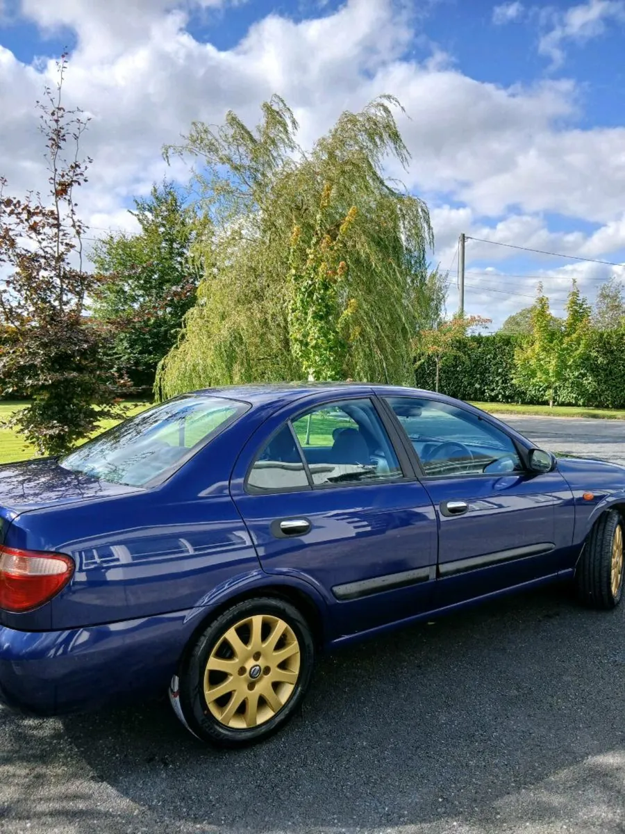 Low miles almera - Image 3