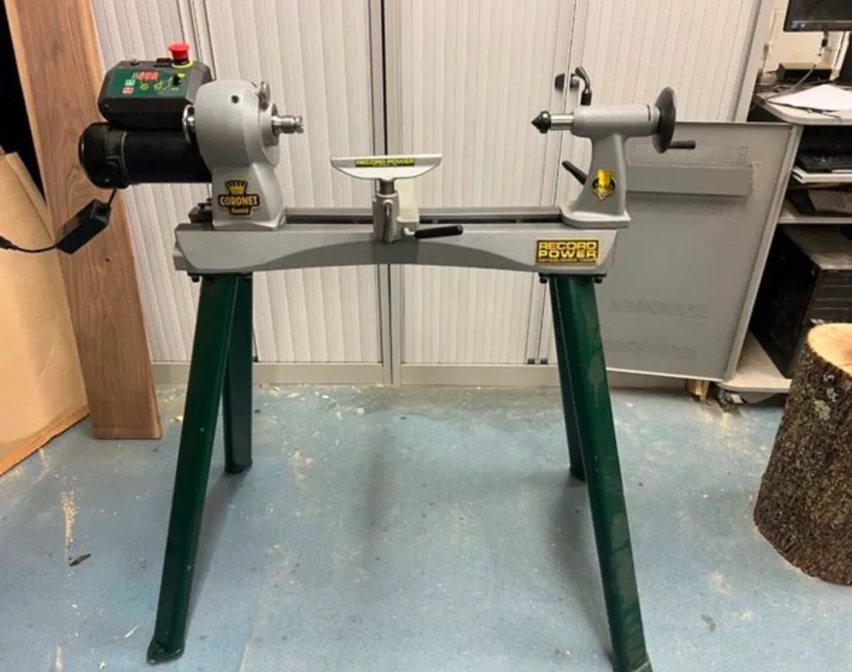 Record Herald Lathe Woodturning - Image 1