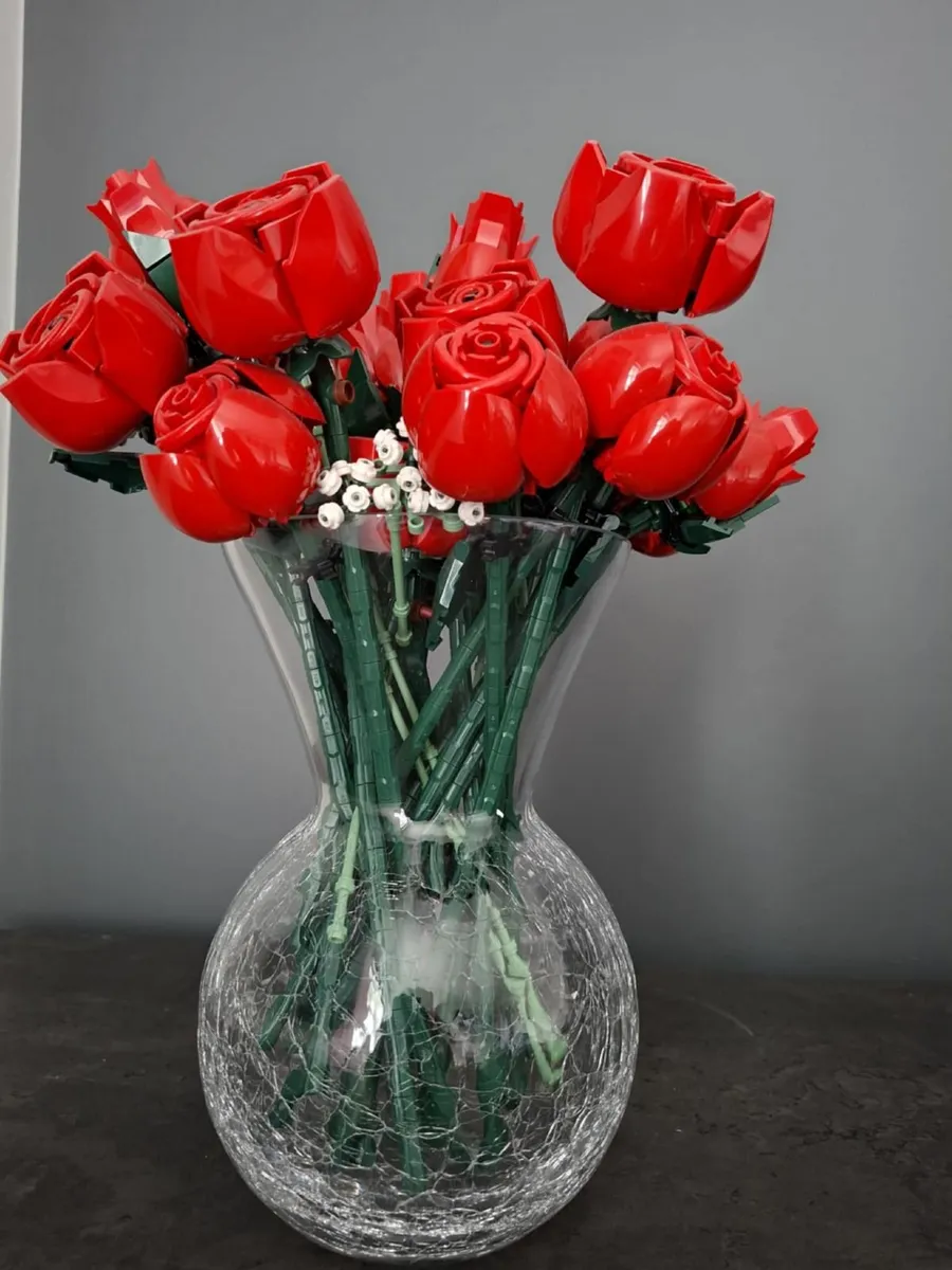 2 x LEGO Botanical Collection Bouquet of Roses + - Image 3