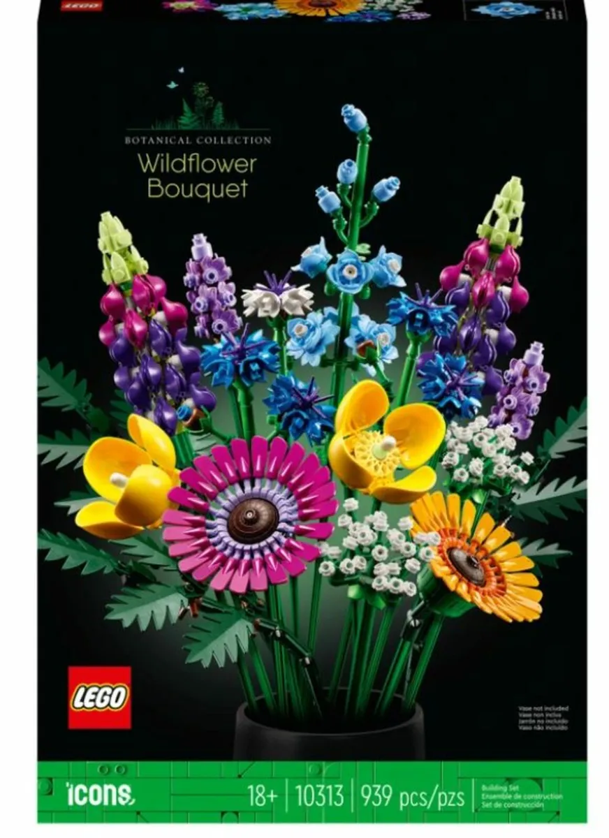 LEGO Wildflower Bouquet Set + Daffodils Flower Set - Image 2