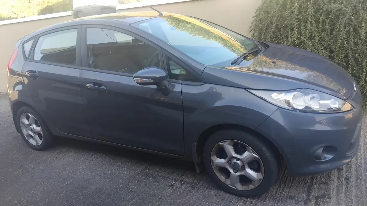 Ford Fiesta 2011 - Image 3