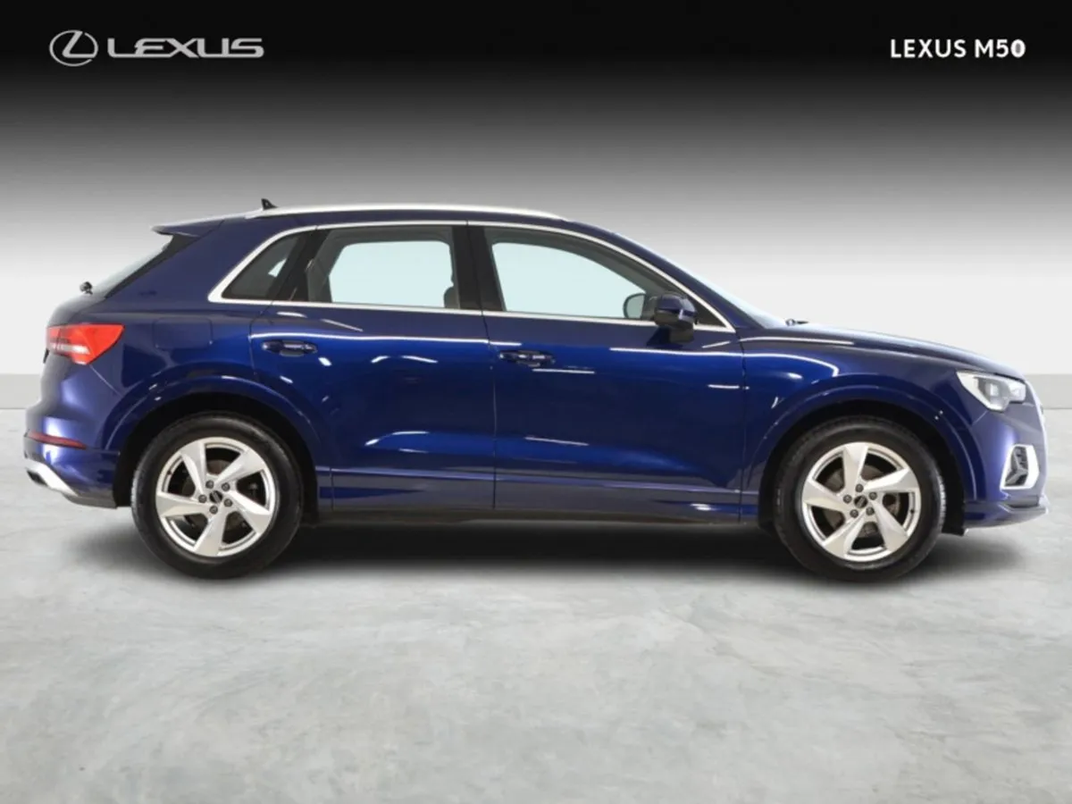 Audi Q3 S-tronic Auto - Image 4