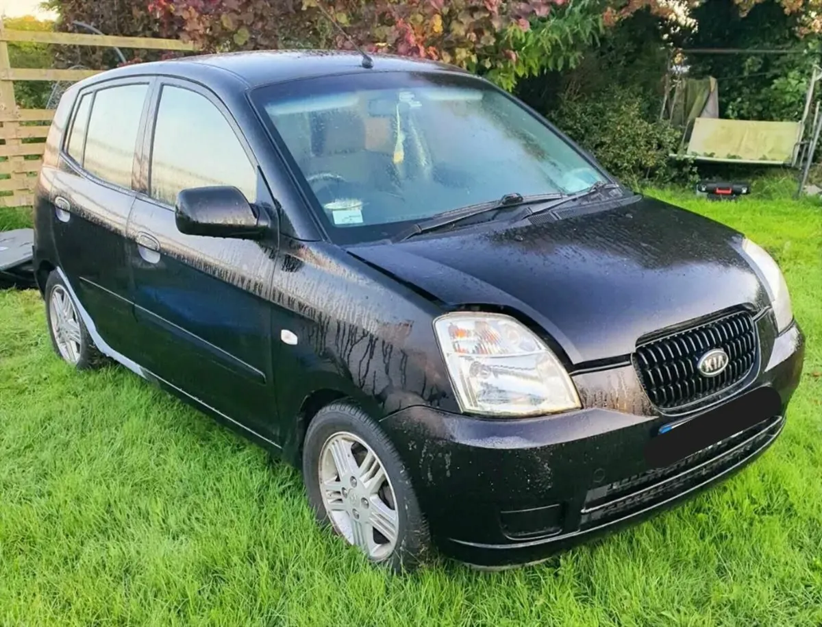 2007 Kia Picanto 1.1Petrol/Auto breaking for parts