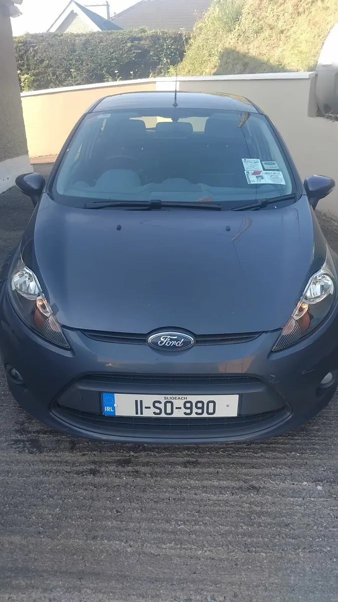 Ford Fiesta 2011 - Image 2