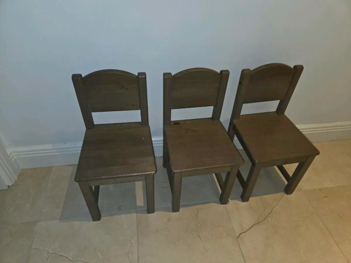 Children chairs - Image 1