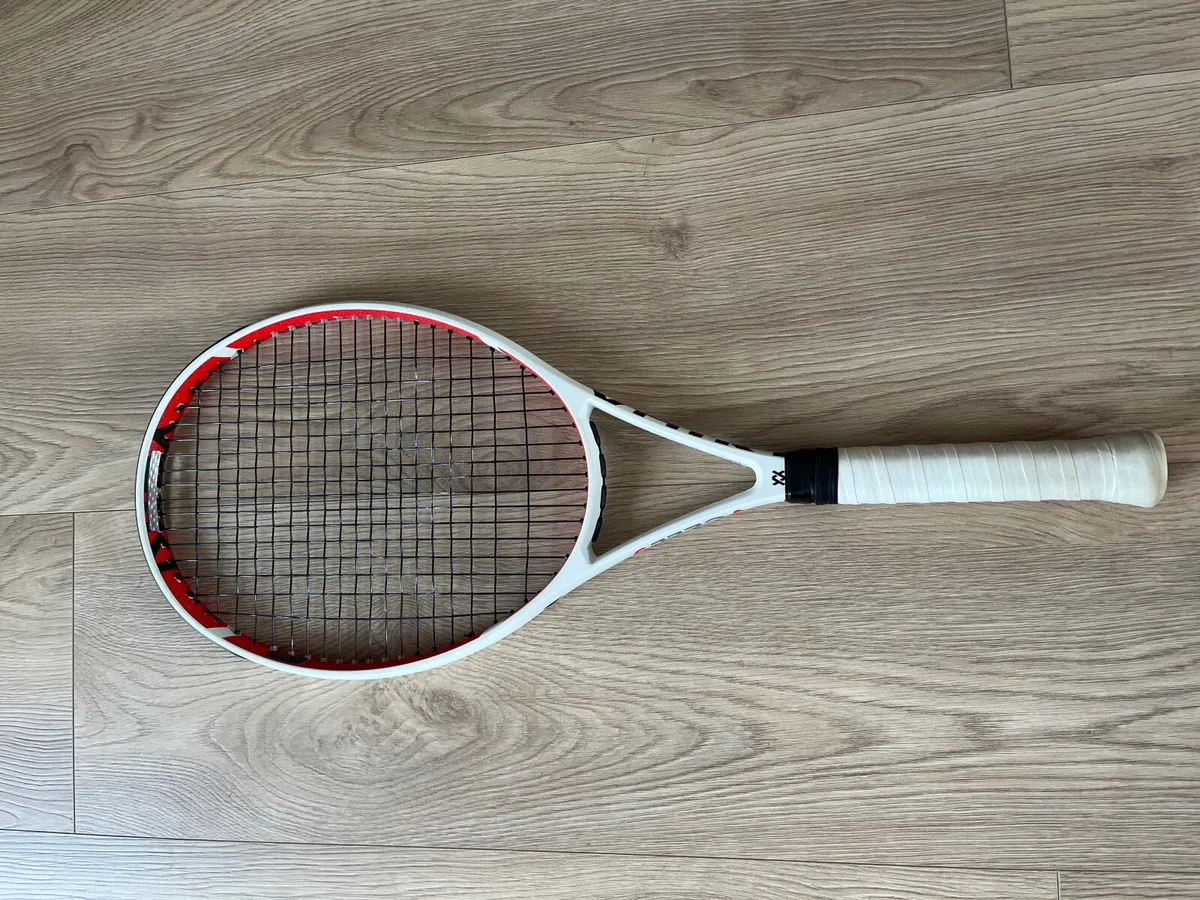 Tennis racket - Image 3
