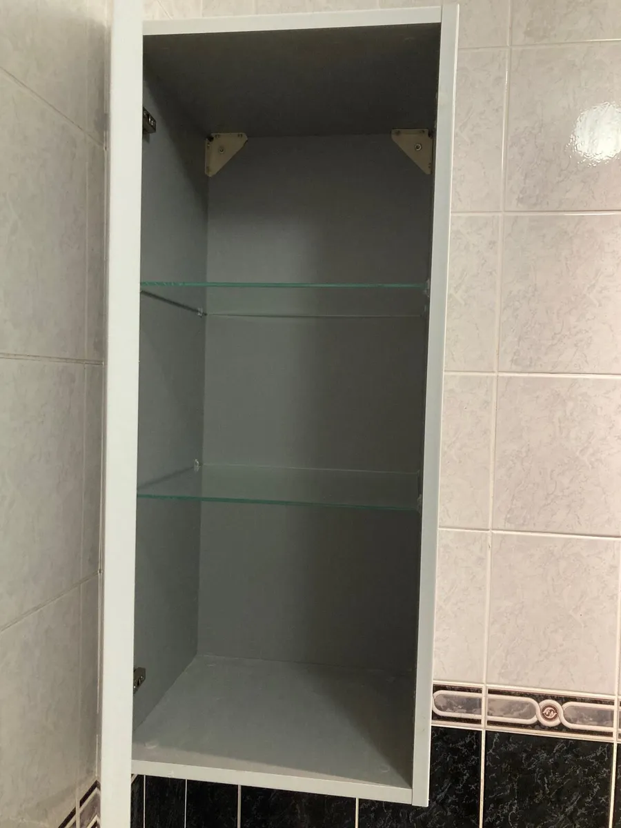 Bathroom cabinet - Image 2