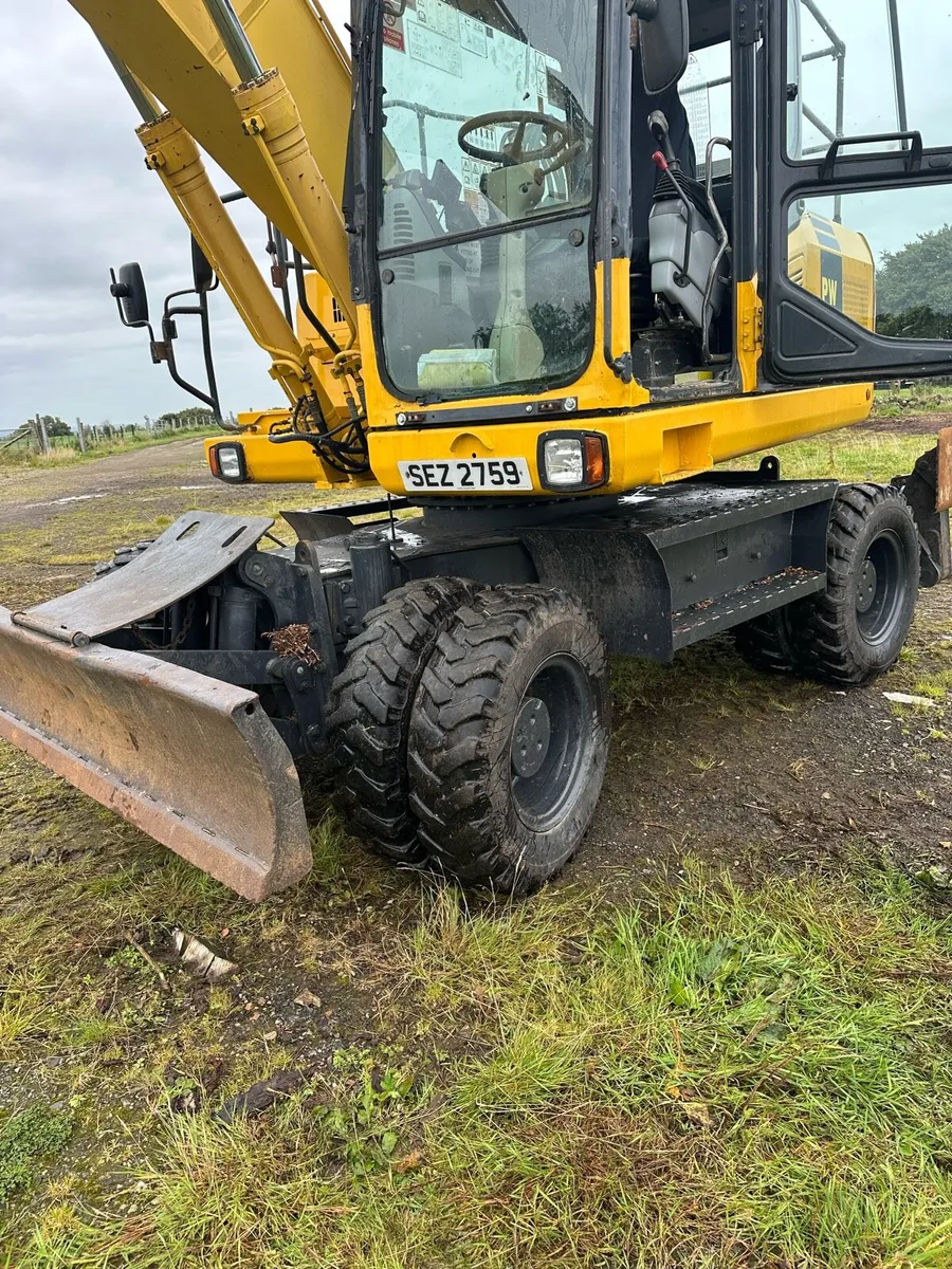 Komatsu Hydraulic Excavator - Image 1