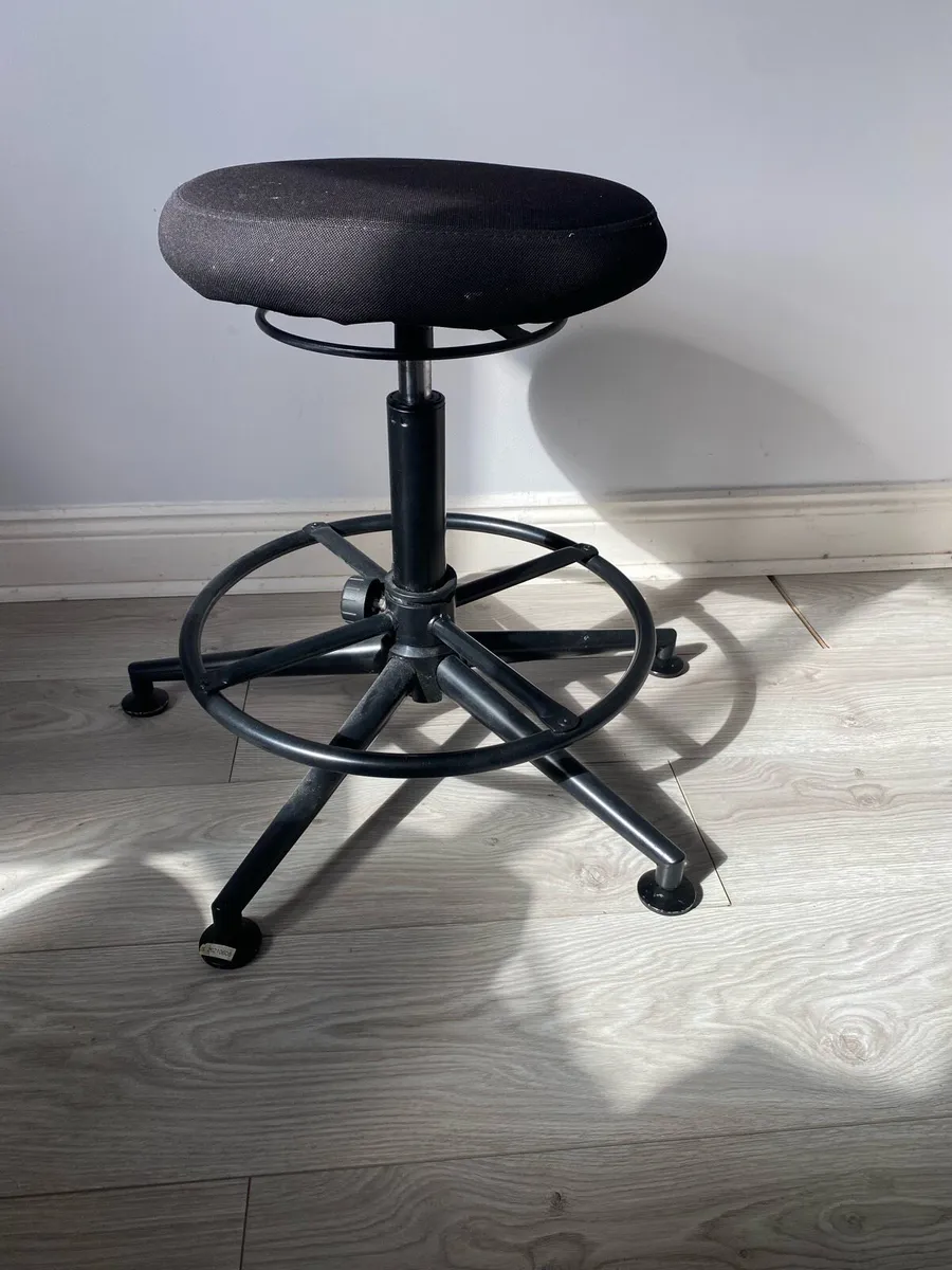 Office Adjustable Stool - Habitat Fia Black - Image 1