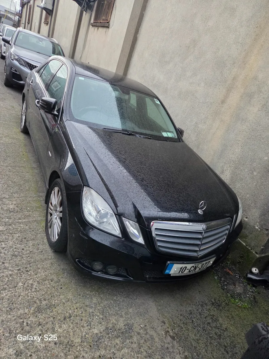 Mercedes e class - Image 3