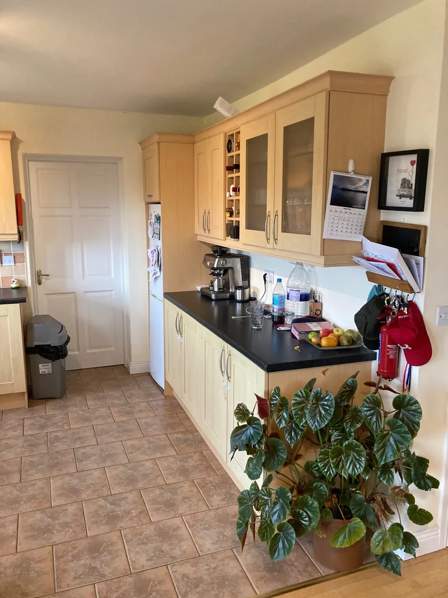 Kitchen - Image 4