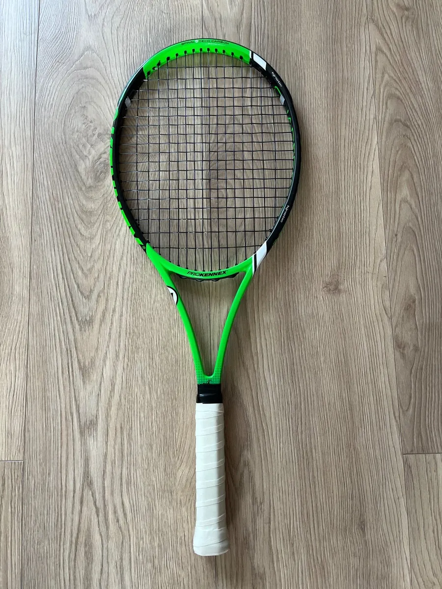Tennis racket - Image 3
