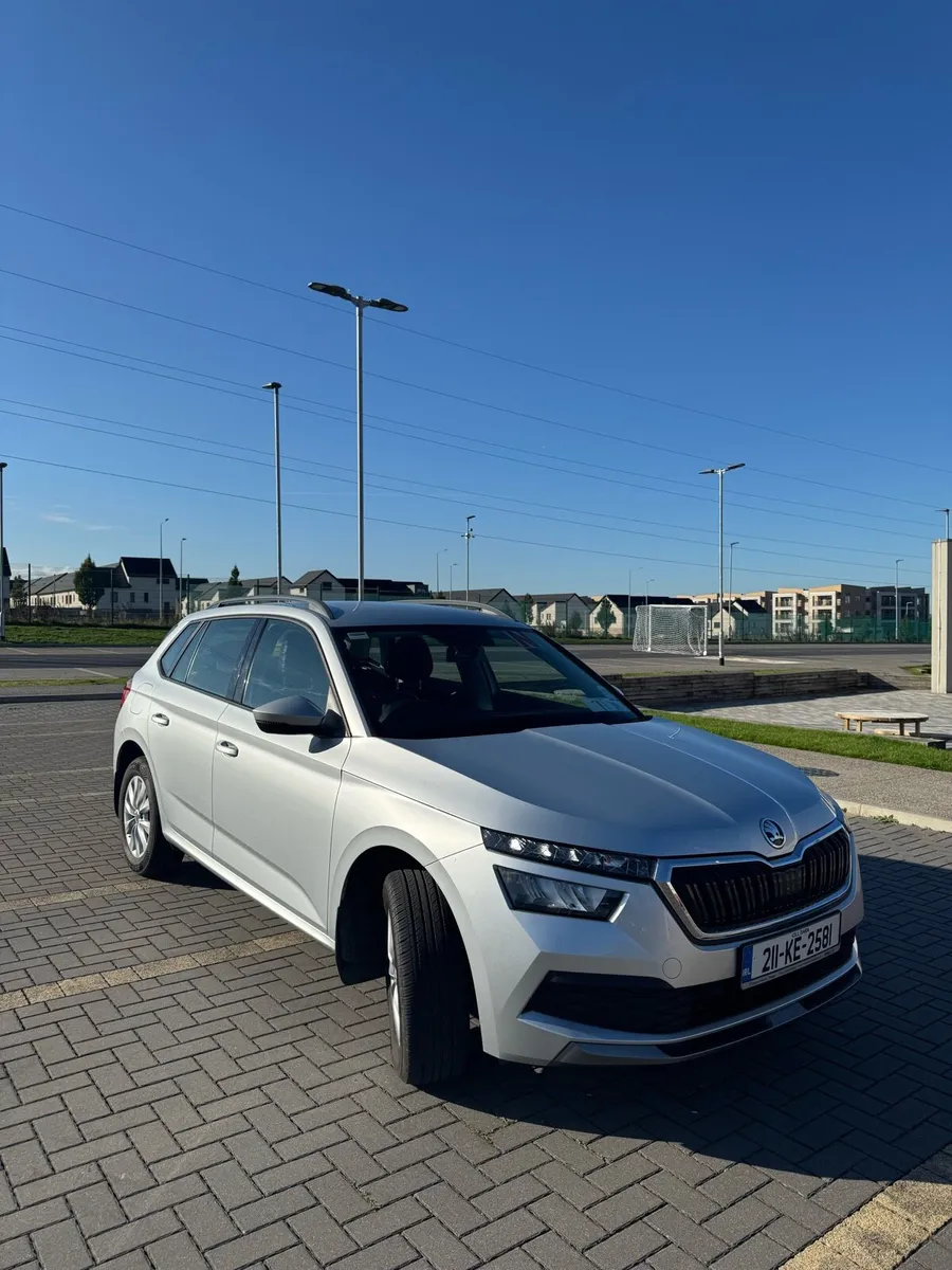 SKODA KAMIQ AMBITION 1.0P TSI 110HP 5DR - Image 1