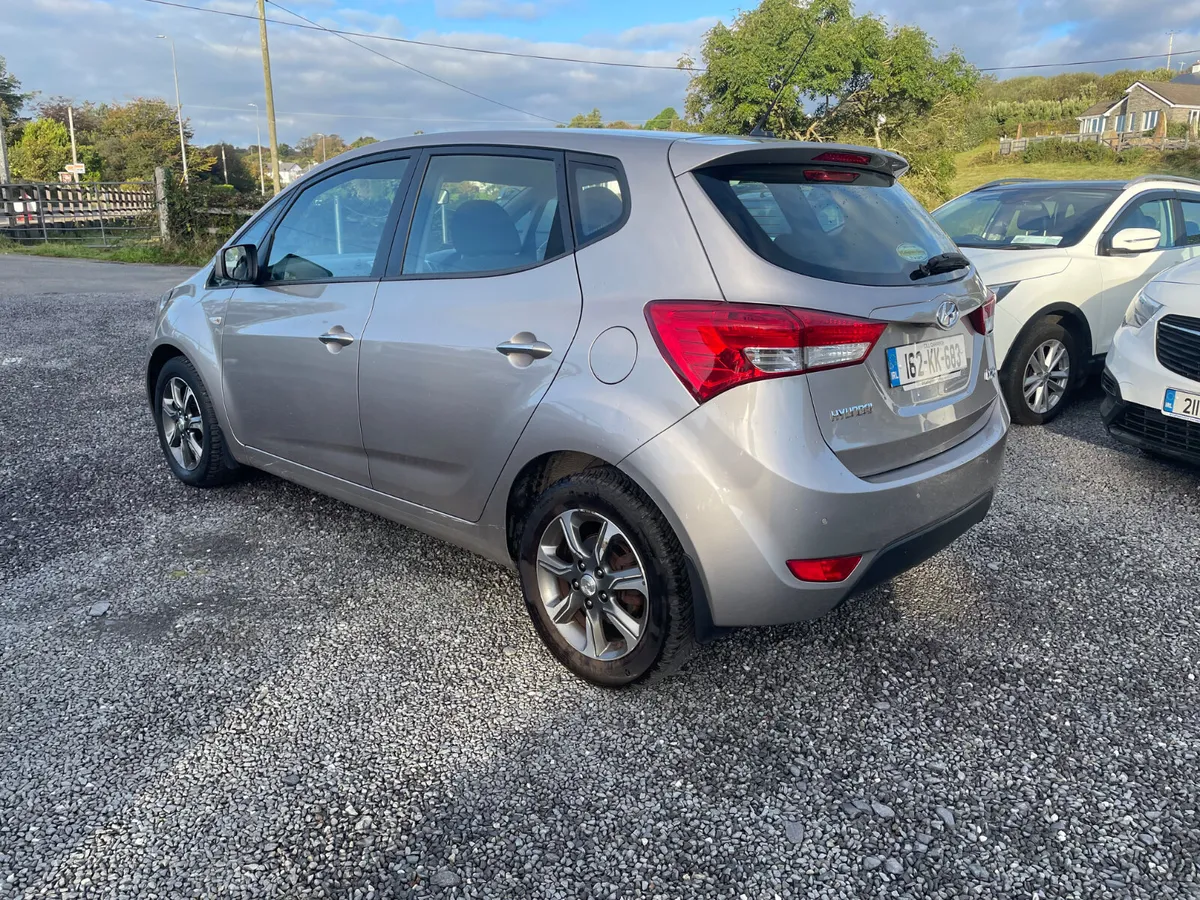 Hyundai ix20 2016 - Image 4