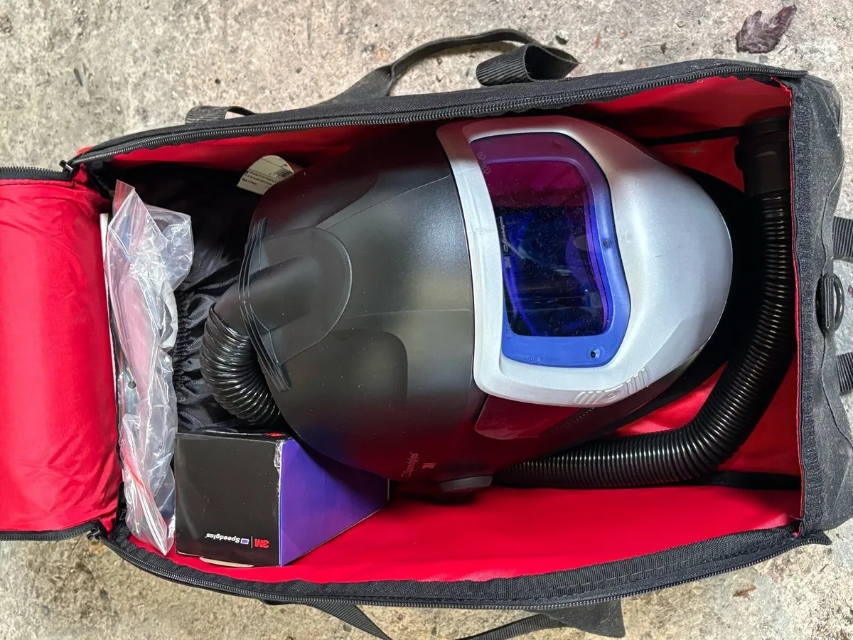 Speedglas welding Helmet - Image 1