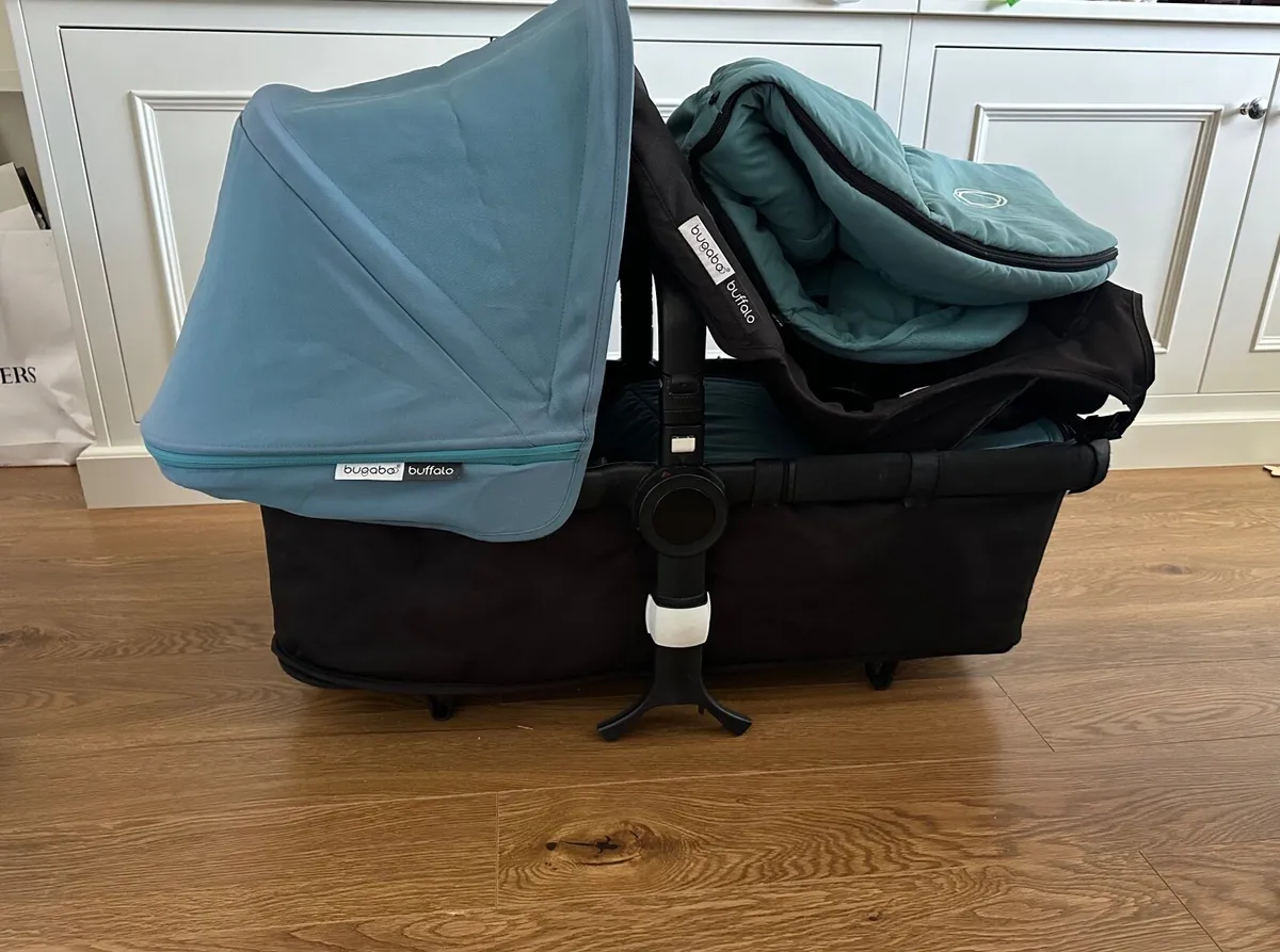 Bugaboo  Buffalo Carrycot / Buggy and accessories - Image 1