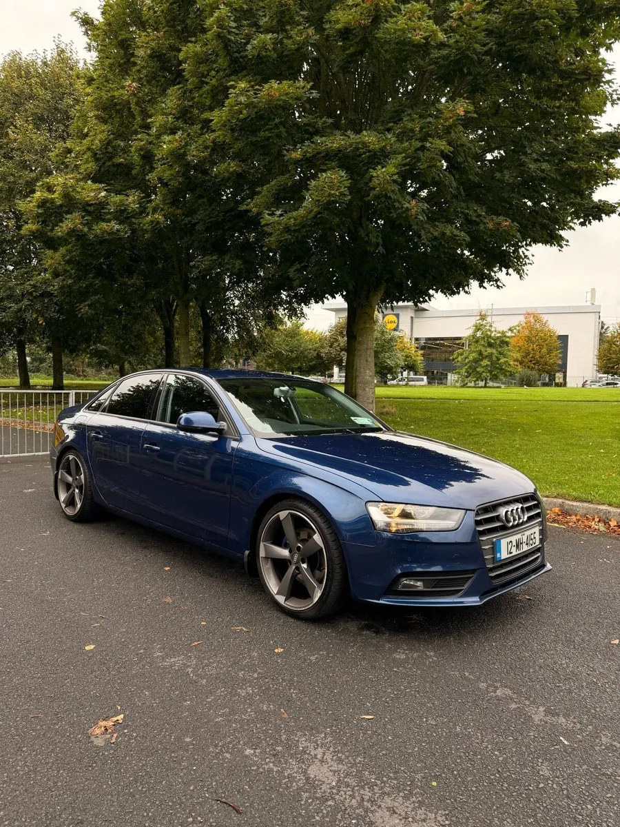 Audi A4 - Image 1