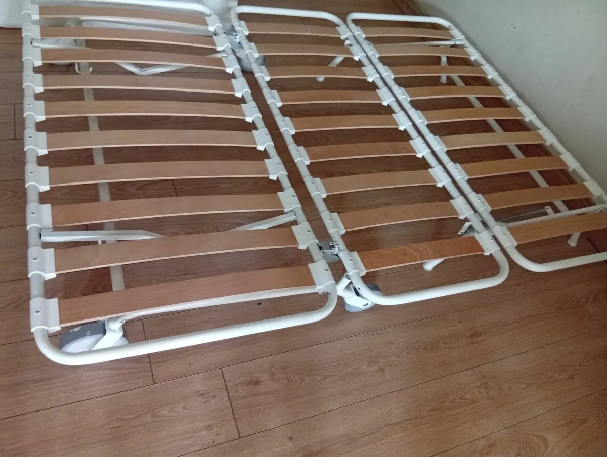 2seater quality Sturdy sofa bed footon - Image 3