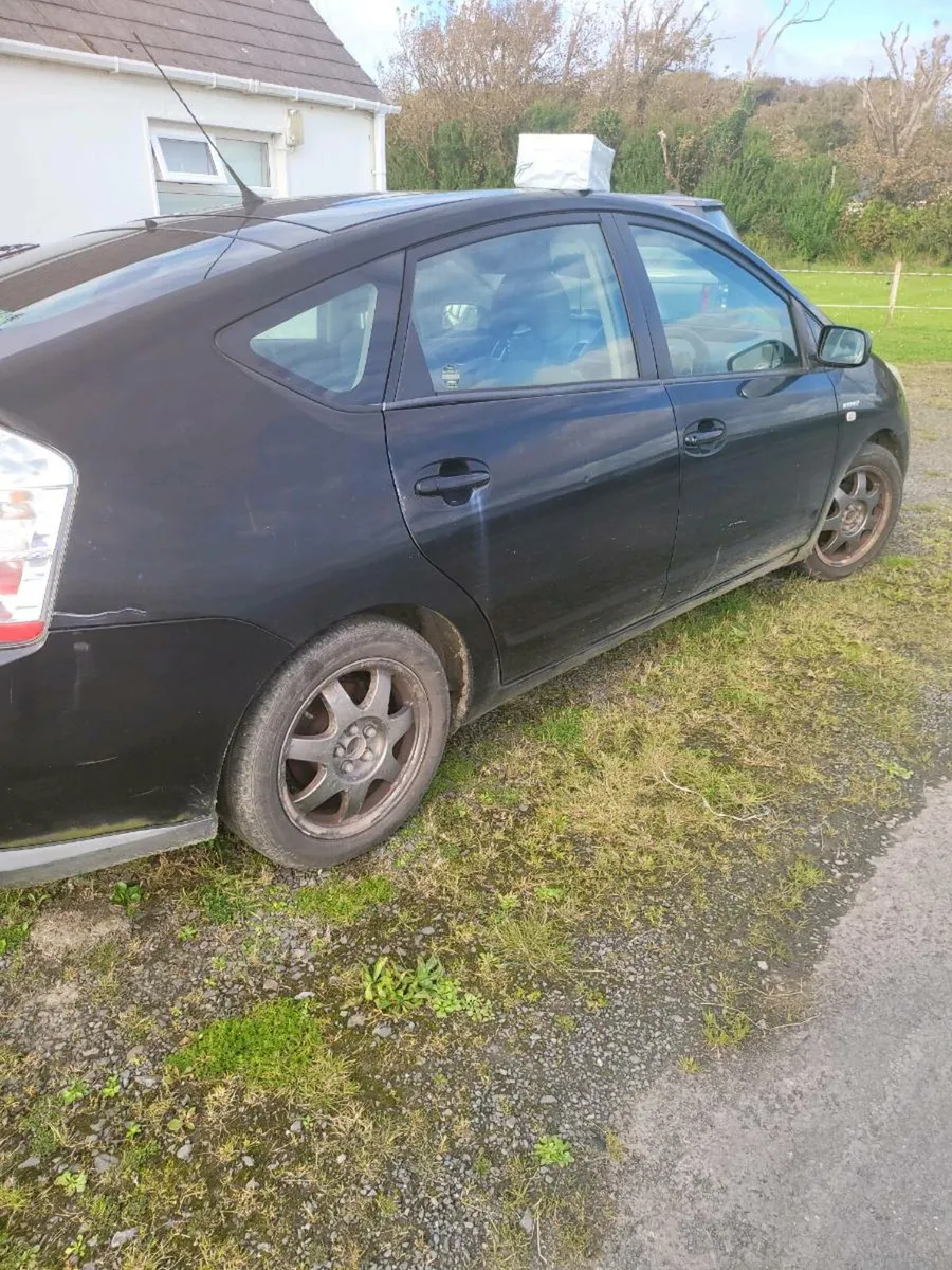 Car - Image 2
