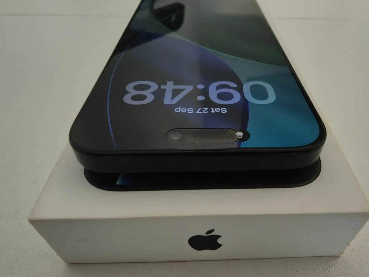 iPhone 16 Pro Max 512GB - Warranty - 100% BH - Image 3