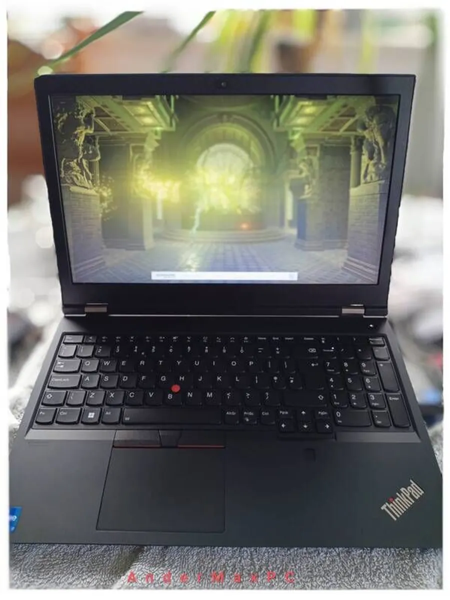 Lenovo ThinkPad P15 Gen 2 - Workstation Laptop - Image 2