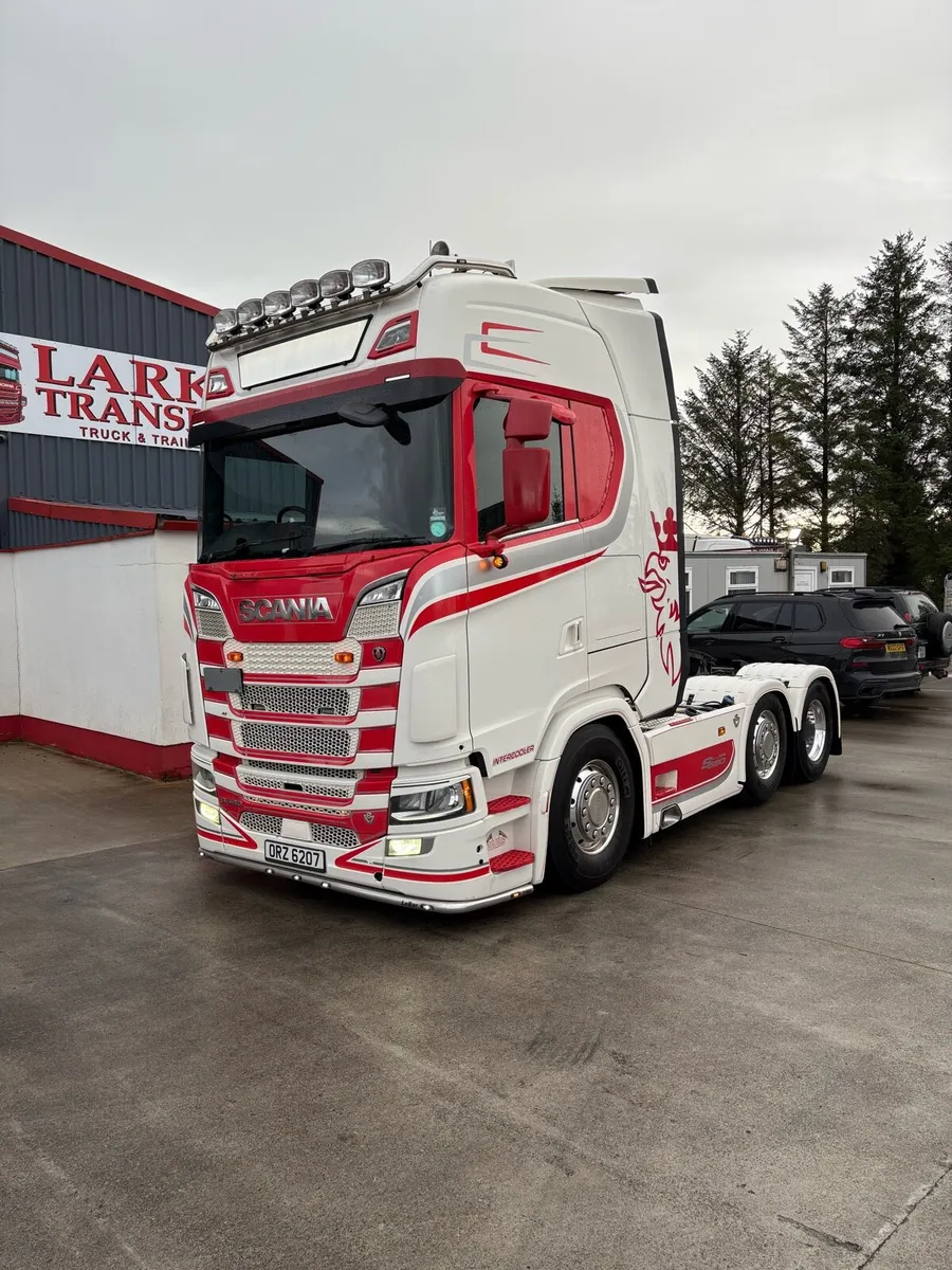 Scania S580 2019 6x2 Midlift Full Air - Image 2