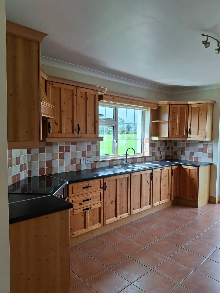Kitchen - Image 1