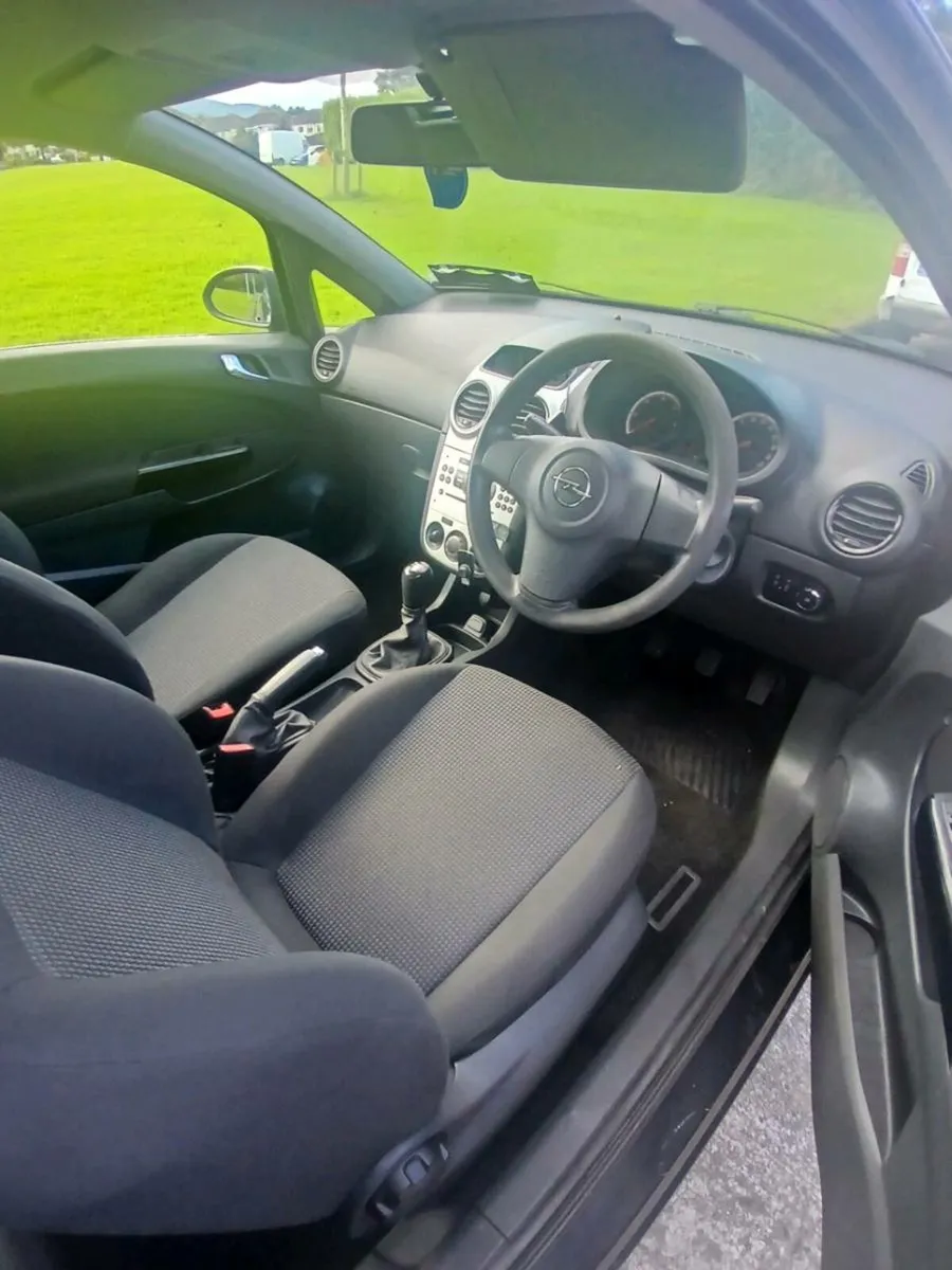 2012 OPEL CORSA 1.2 DIESEL - Image 4
