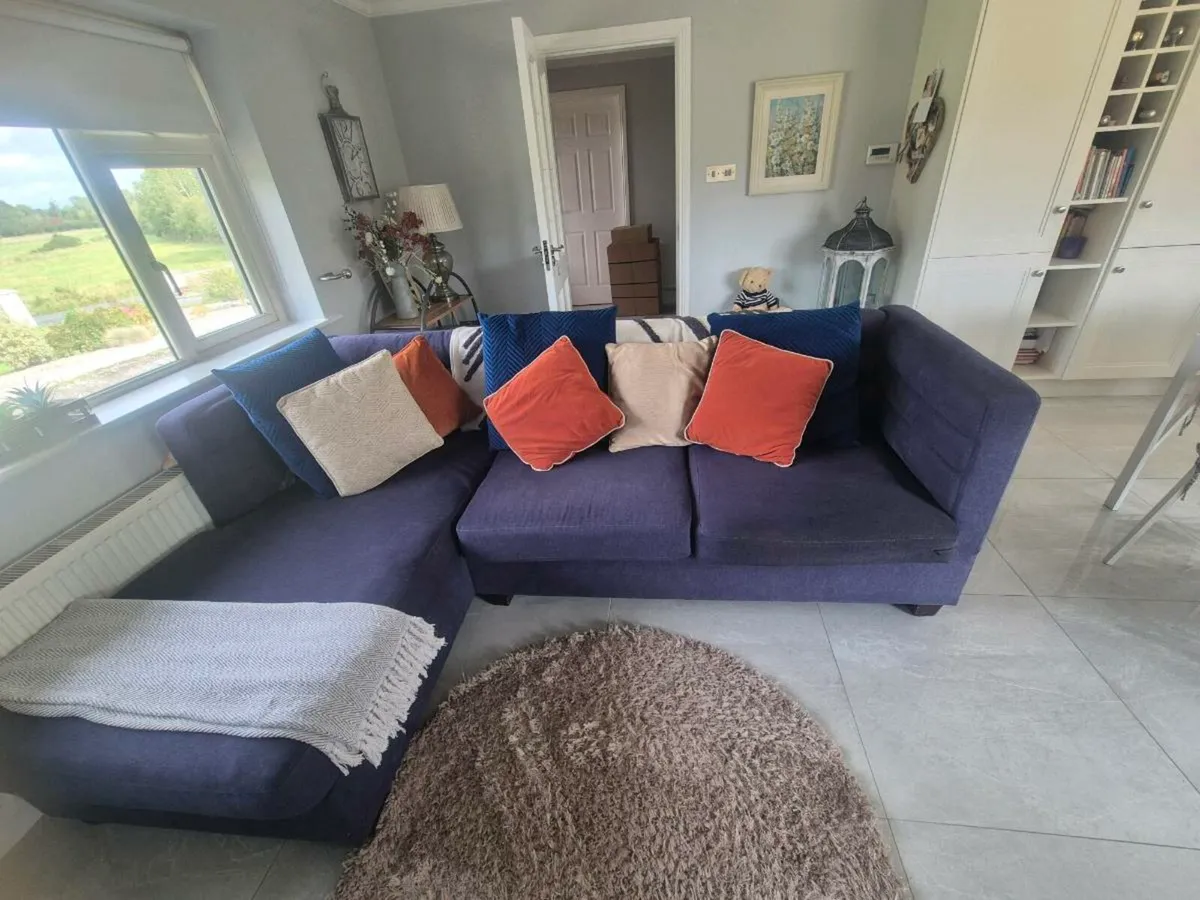 L Shaped navy couch - Image 2