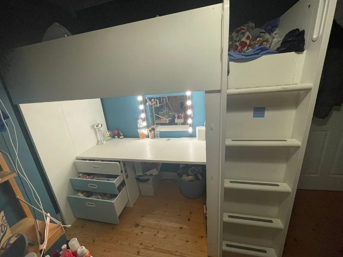 High sleeper - Image 1