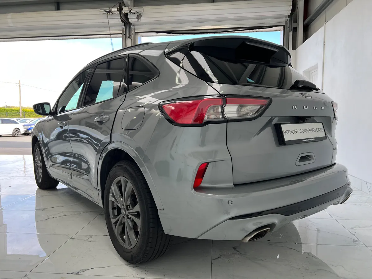 212 REG  FORD KUGA ST LINE GREY - Image 3