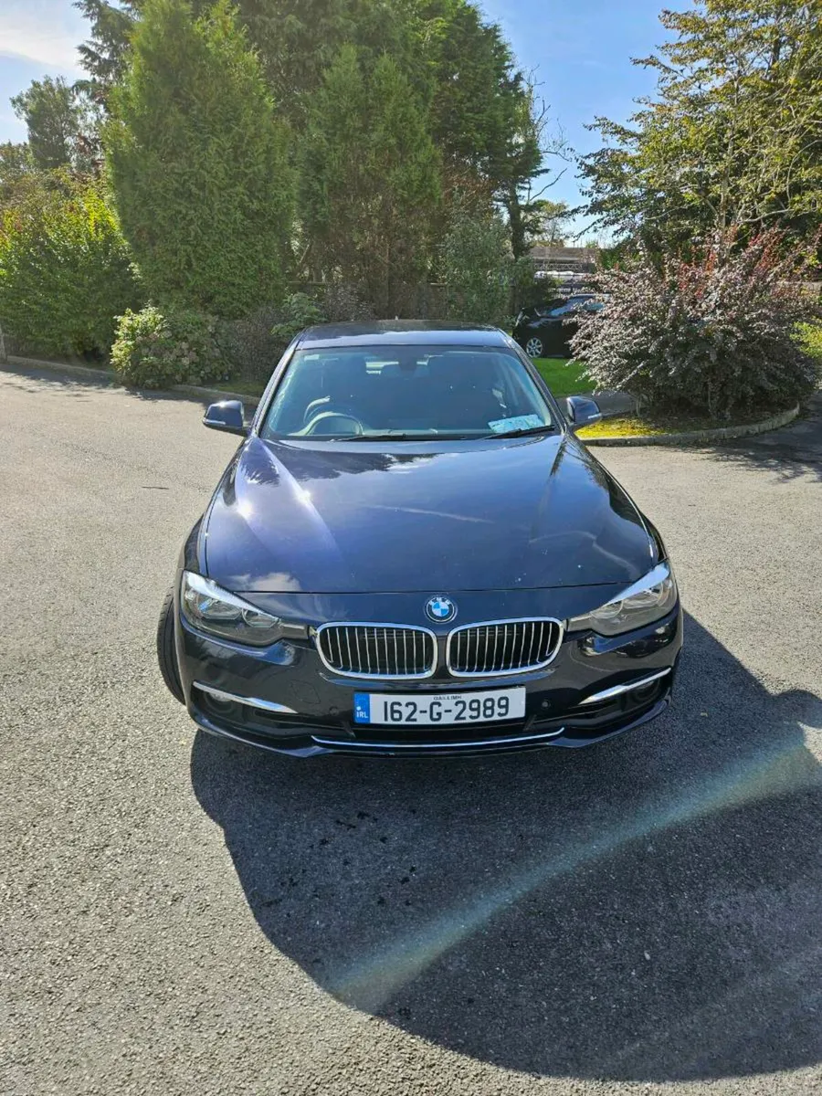 2016 BMW 330e - Image 2