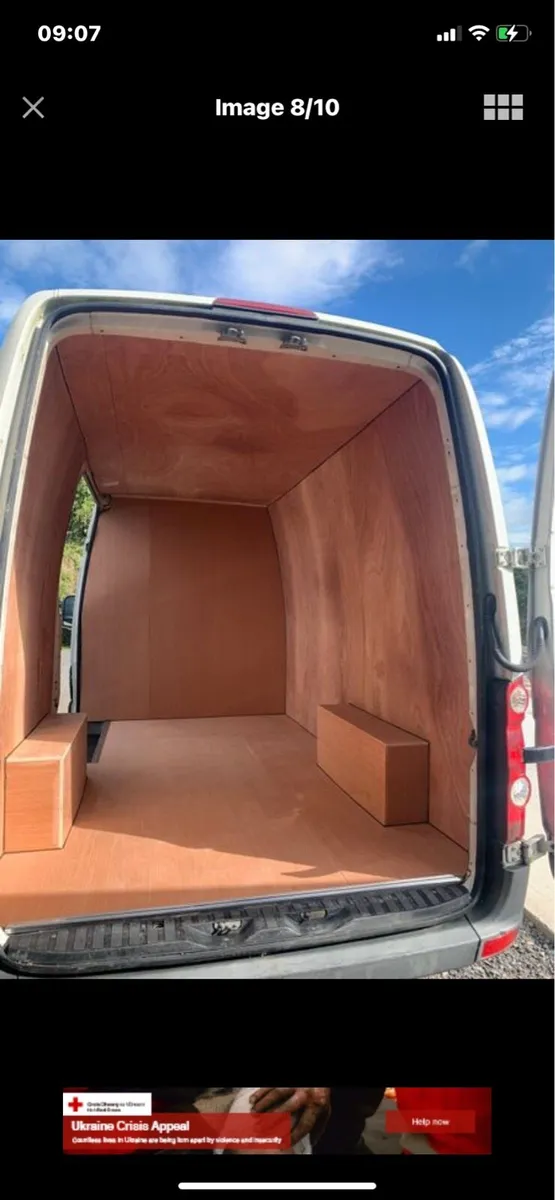 MAN WITH A VAN TAIL LIFT - Image 2